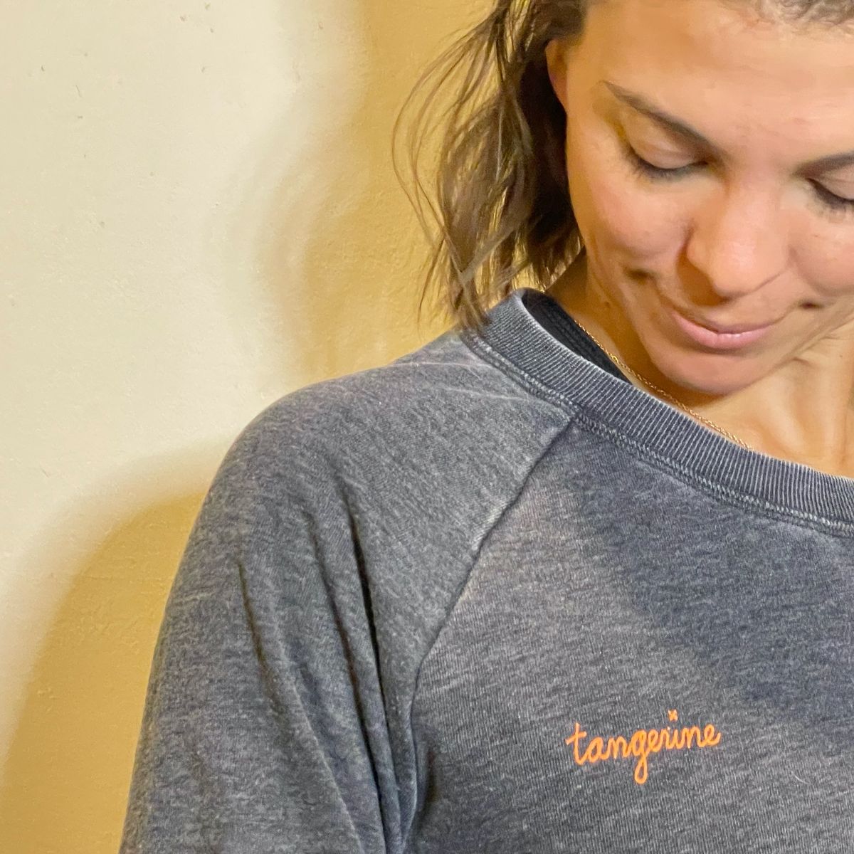 🍊shop til you drop - apparel sale!